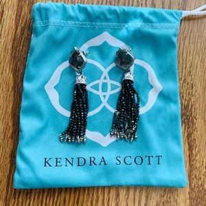 EUC Kendra Scott Misha earrings